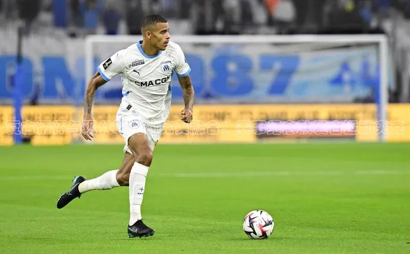 复古情怀与现代时尚的完美融合：赛事纪念款复古运动夹克